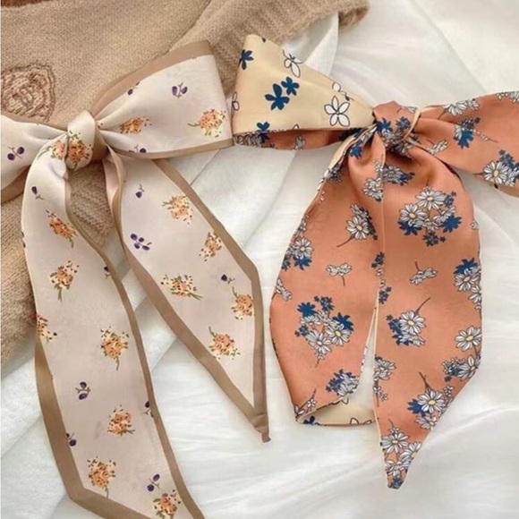 Set of 4 Detail Pattern Hair Scarves - Picture 3 of 3